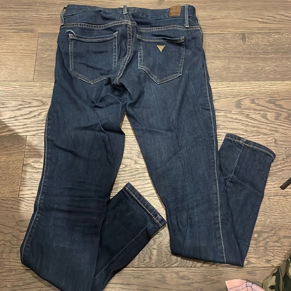 Guess Jeans - Picture 2 of 2